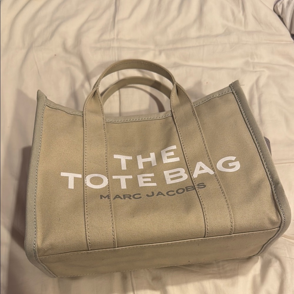 Marc Jacobs Beige Colorblocked Tote Bag